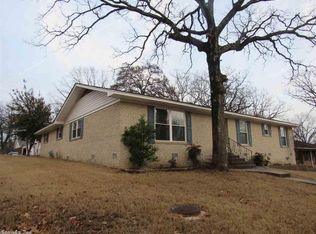 6813 Ponderosa Dr, North Little Rock, AR 72116
