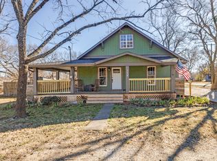 112 W Elm St, Howe, TX 75459