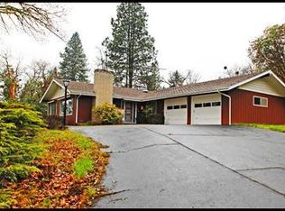 2075 Old Military Rd, Central Point, OR 97502