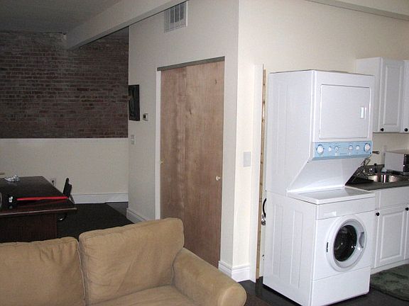 5th image of 3463 Potomac St