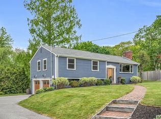 7 Tobey Ln, Andover, MA 01810