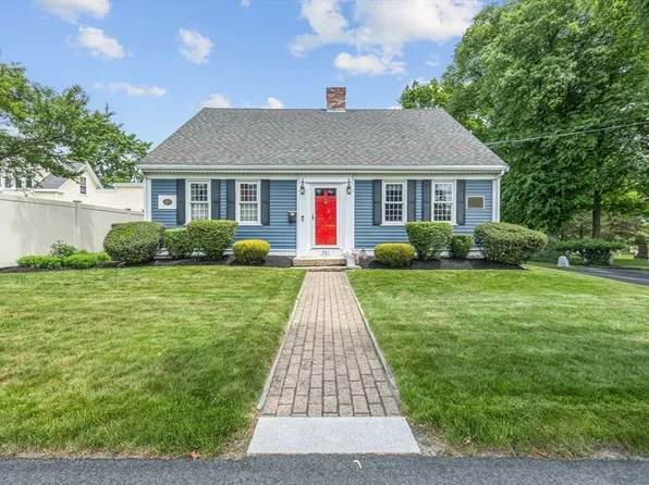 751 Washington St, Whitman, MA 02382