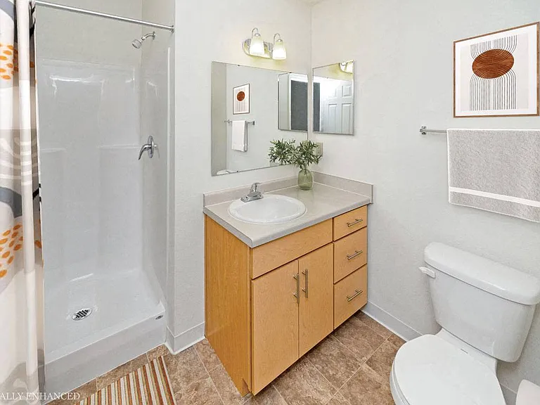 Limestone Creek Apartment Homes — Photo 65