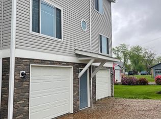 122 2nd St UNIT 1, Powhatan Pt, OH 43942