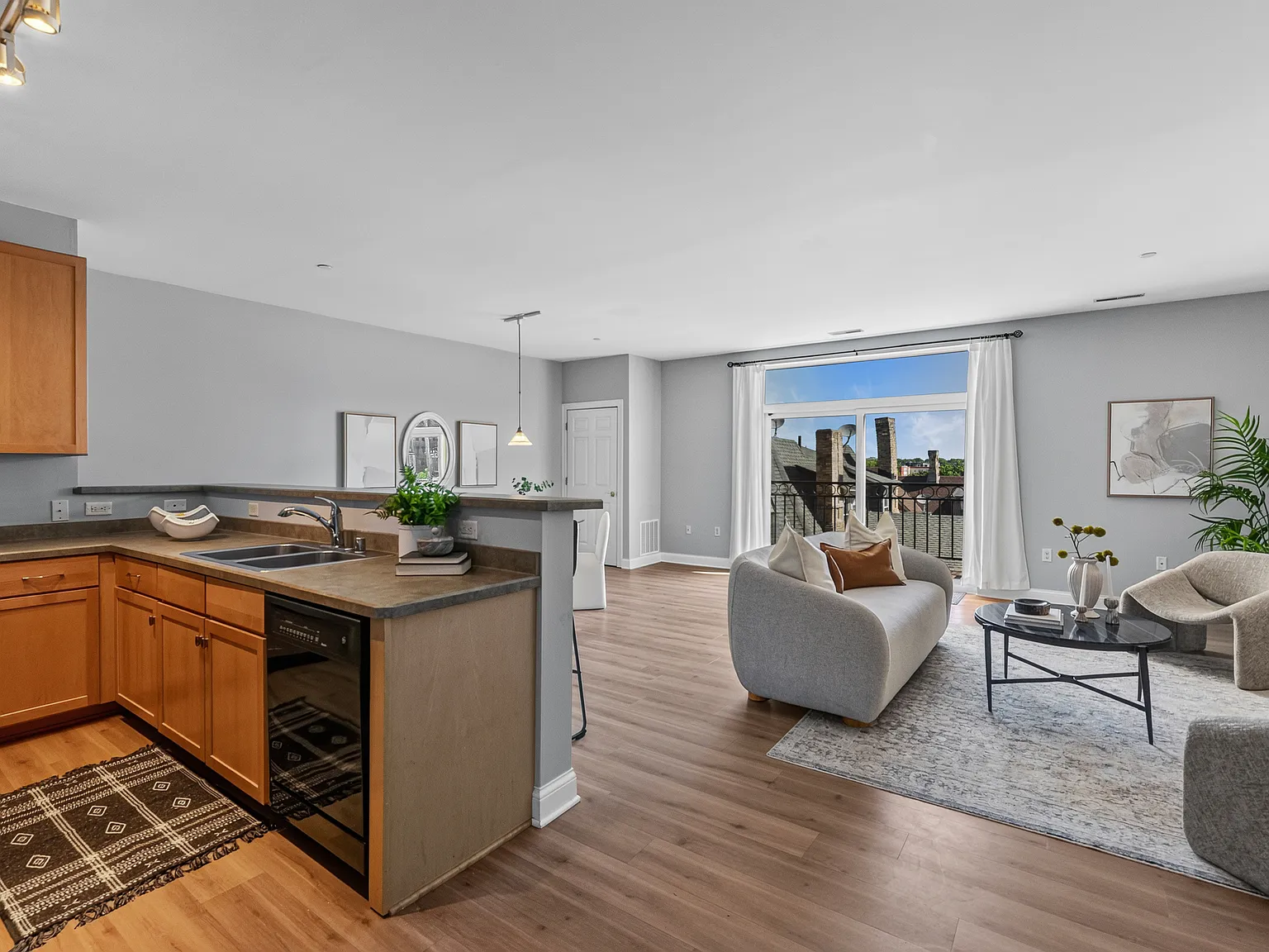 2 bed, 2.5 bath, 1745 sqft, $2,790 — Photo 4