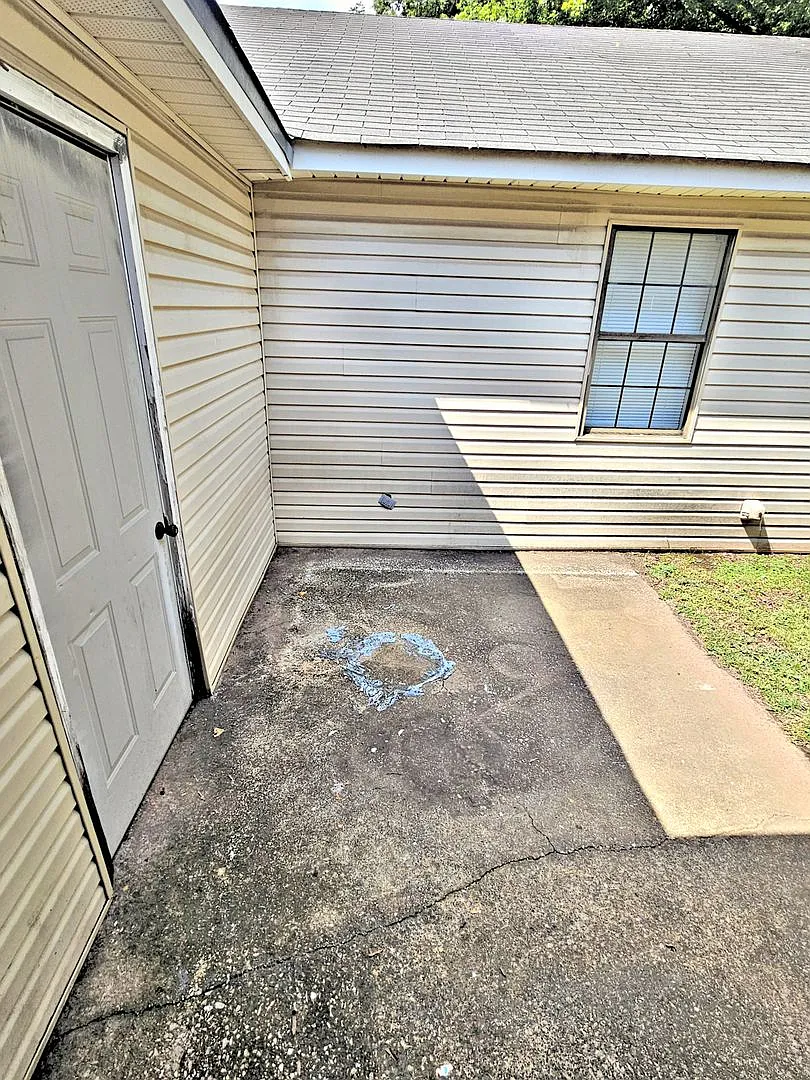 (SMI-2) 1214 North St SE — Photo 3
