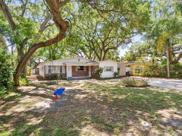 4606 W Estrella St, Tampa, FL 33629