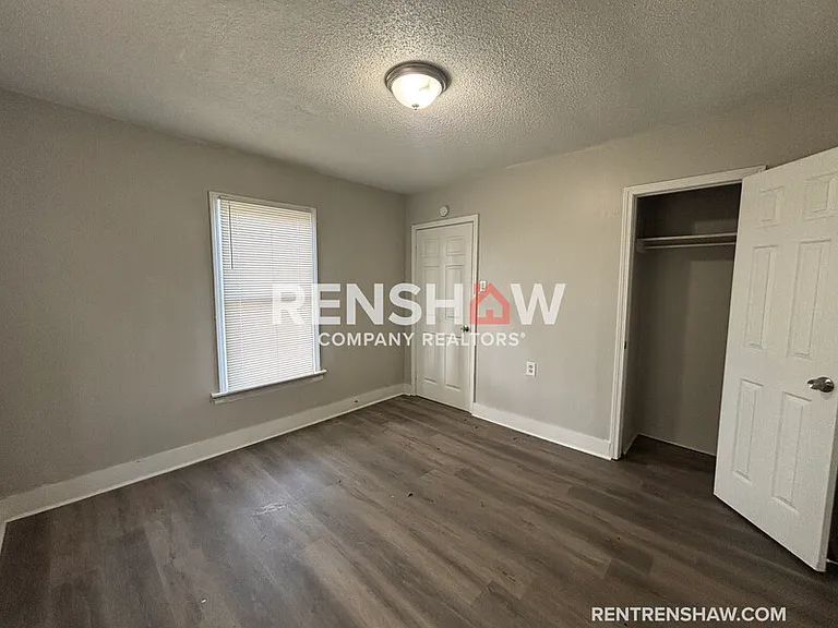 3076 Harvester Ln E — Photo 5