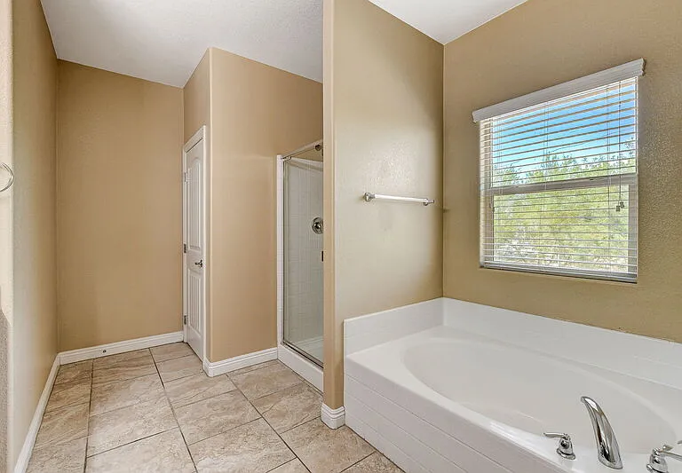 1074 Fish Pond Ave — Photo 40