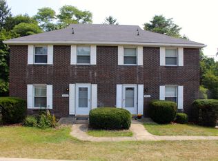 9736 Bellcrest Rd, Pittsburgh, PA 15237