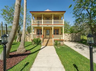 640 3rd St, San Leon, TX 77539