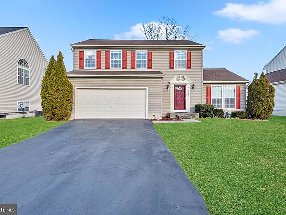 2nd image of 2961 Siwanoy Dr