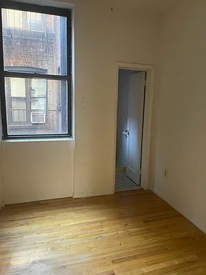 Rented by K & O Realty Associates Inc. | media 24