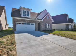 322 Edna May Dr, Murfreesboro, TN 37128