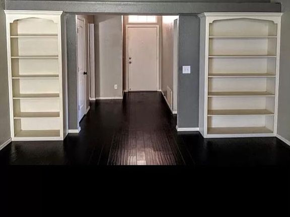 2nd image of 521 NW 172nd Pl