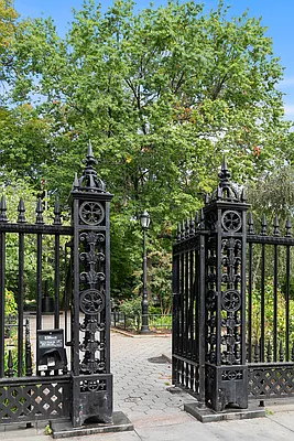 Sold by Compass | media 15