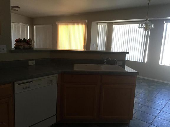 5th image of 1588 W Bagpipe Dr