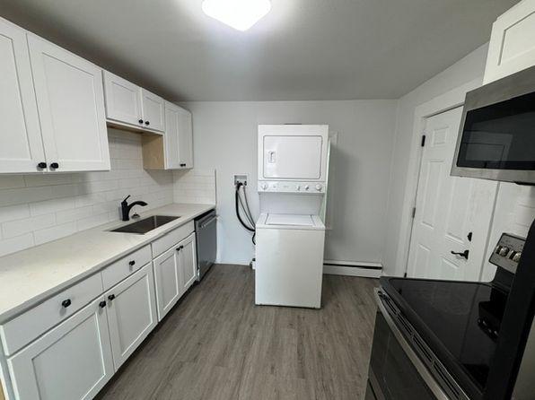 119 W Main St APT 3