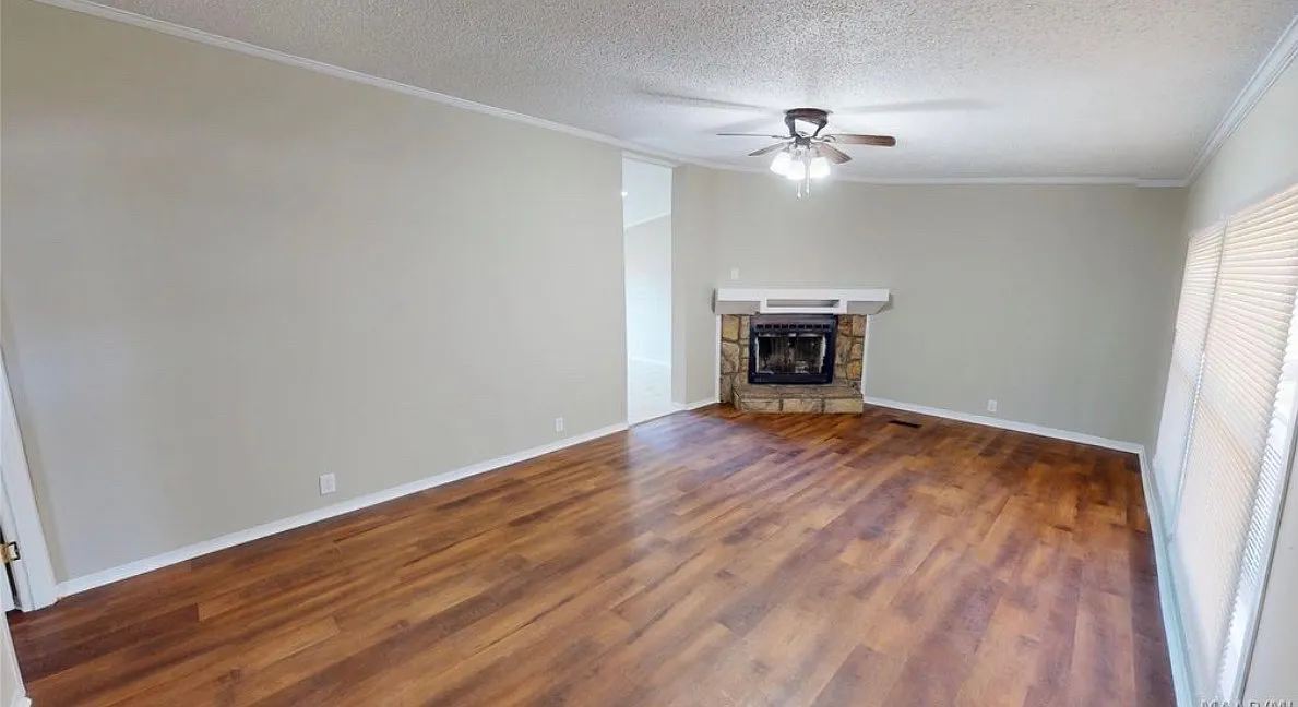 3 bed, 1563 sqft, $1,550 — Photo 4