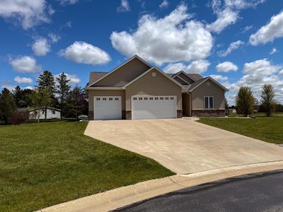 6960 Barney COURT, West Bend, WI, 53090