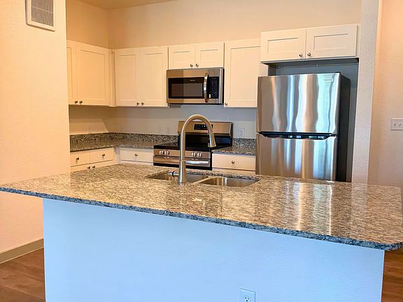 5th image of 6625 E Parmer Ln #D3e07dc2f