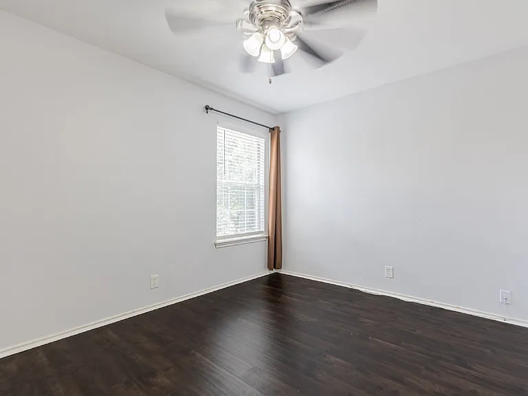 10703 Tiger Chase — Photo 23