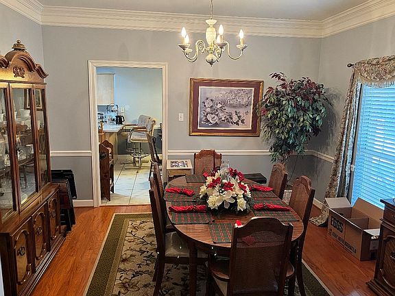 5th image of 31180 Wakefield Dr