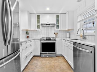 33 Stratford Place #33, Kennebunk, ME 04043