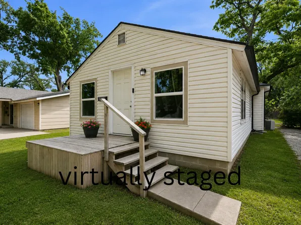 1832 S Bonn Ave, Wichita, KS 67213