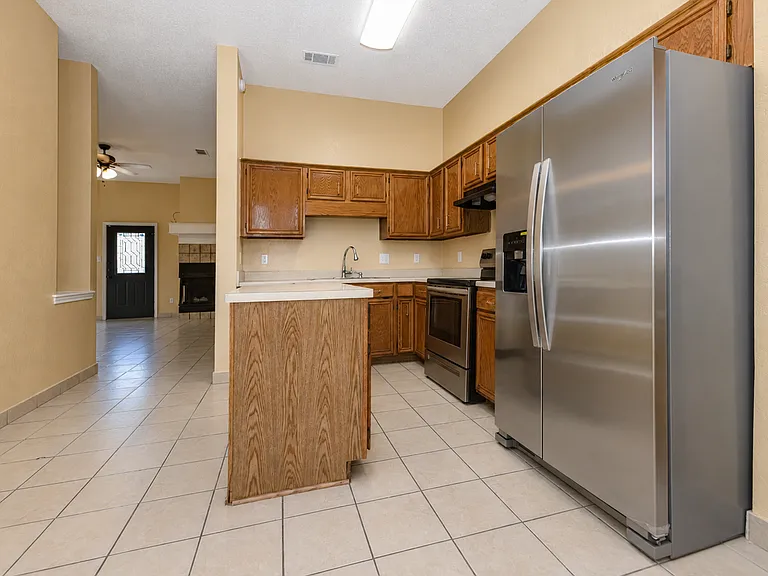 2308 Woodlands Dr — Photo 11
