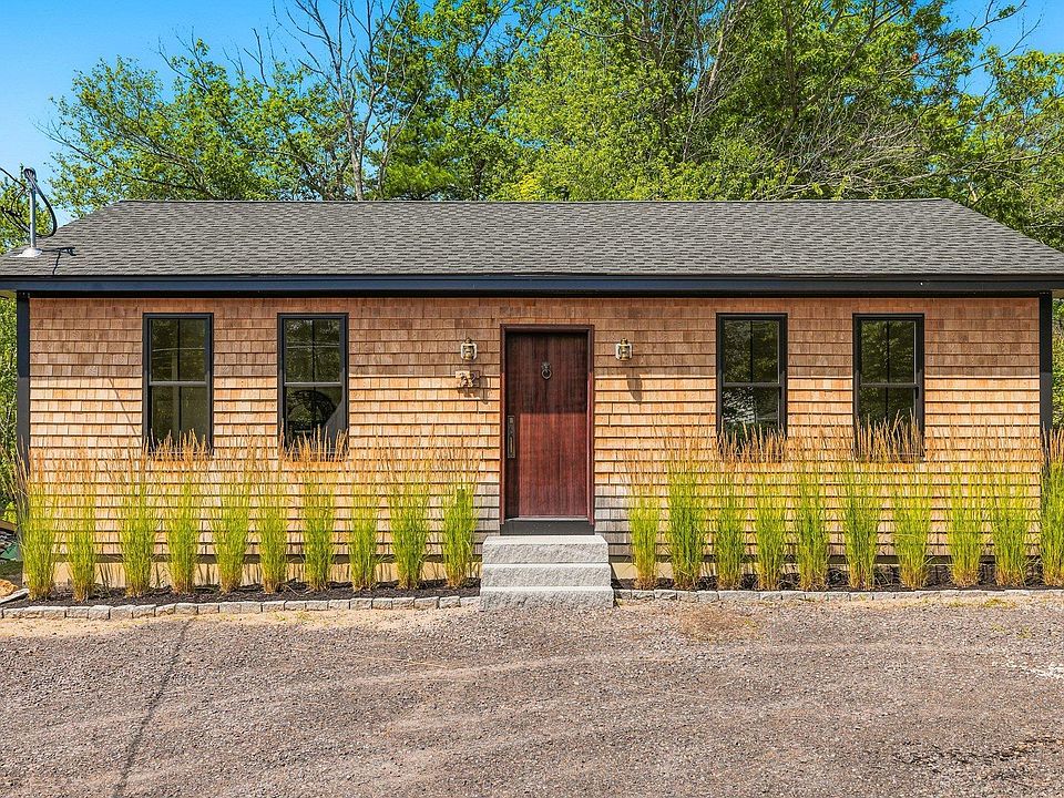 1st image of 22 Pioneer Road