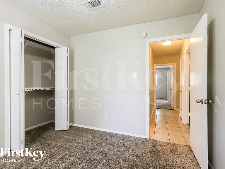 9819 Kiwi Ln — Photo 13