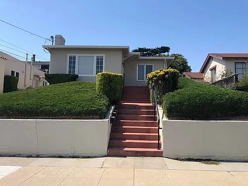 320 Watson St Photo 1