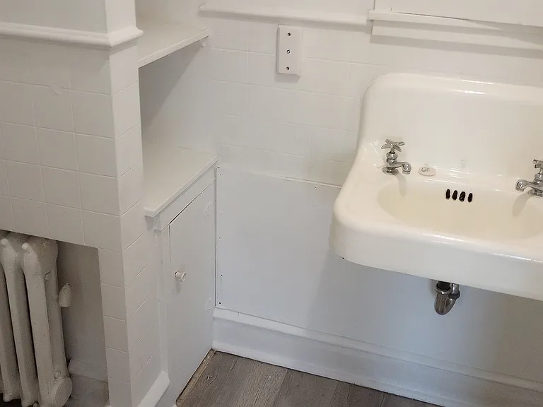 264 State St #4 — Photo 13