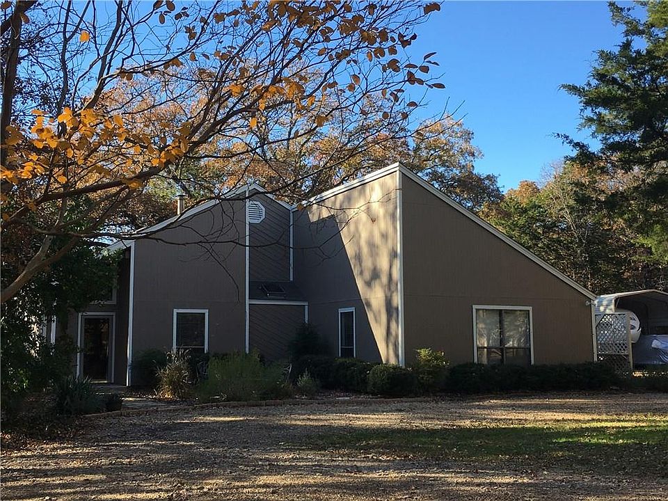 1st image of 6258 Brookfield Dr