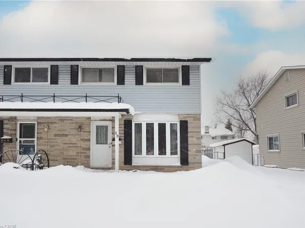 10 Balfour Cres, Kitchener, ON N2C 1Z5