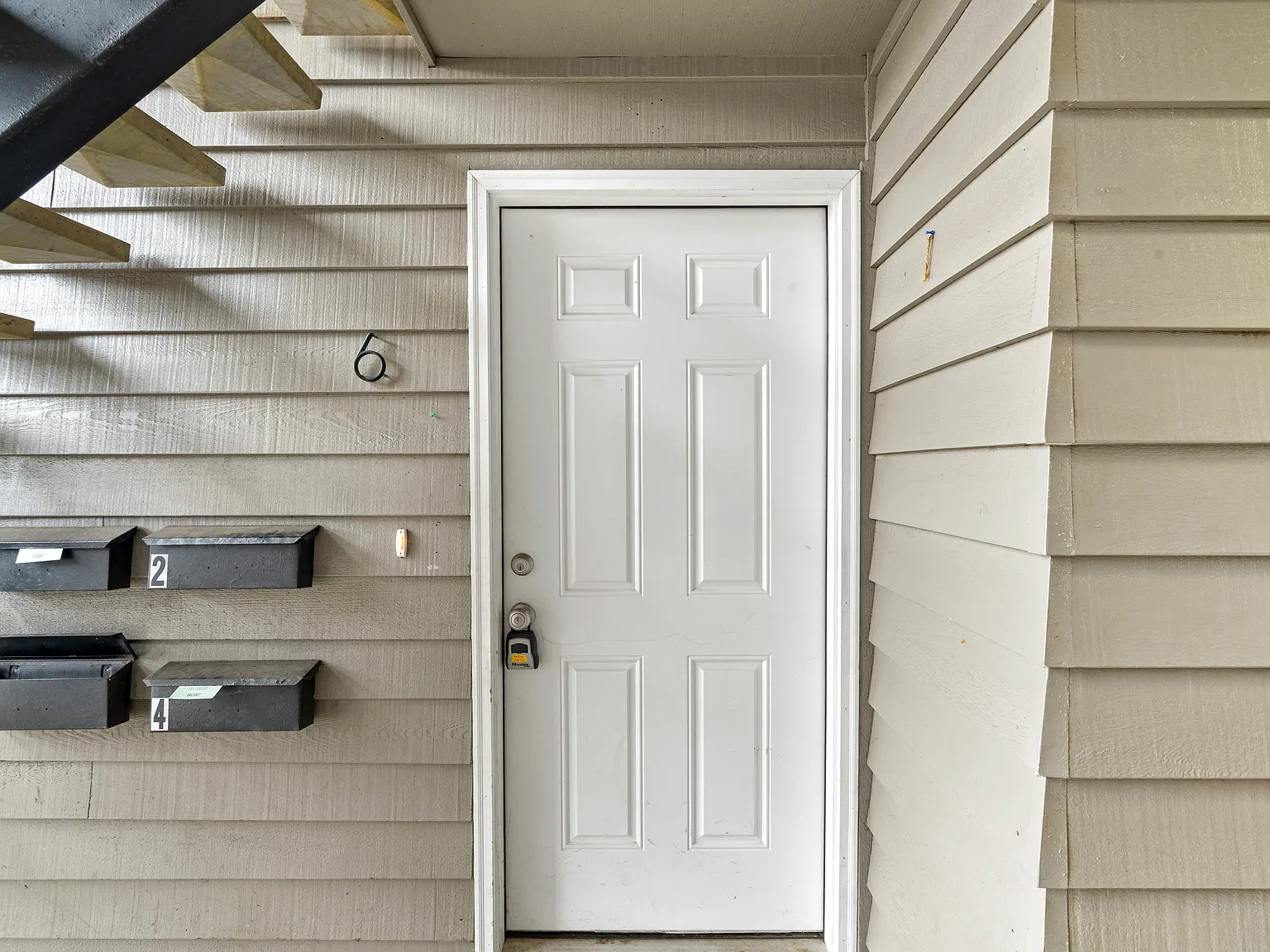 2 bed, 725 sqft, $1,425 — Photo 2