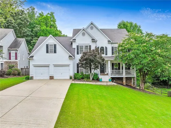 44 Valleyside Dr S, Dallas, GA 30157