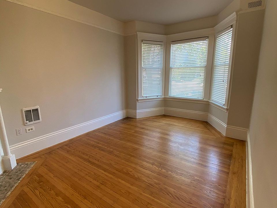 1st image of 667A Castro St