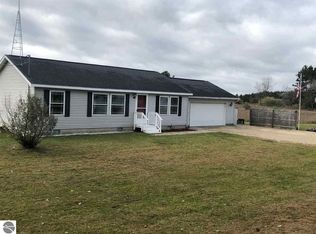 15169 22 Mile Rd, Tustin, MI 49688