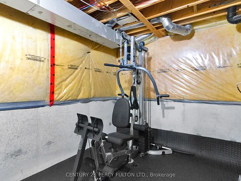 19 Odessa Cres — Photo 29