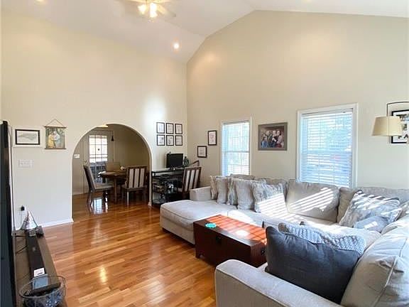 5th image of 5579 Serene Pl