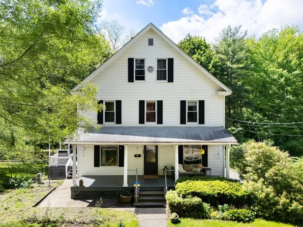 39 Locust Street, Brattleboro, VT 05301