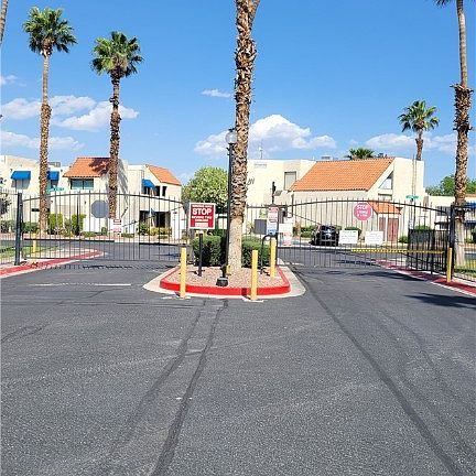 2nd image of 4350 Sanderling Cir Unit 66
