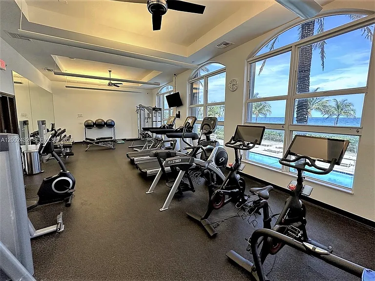2080 S Ocean Dr #MPH12 — Photo 52