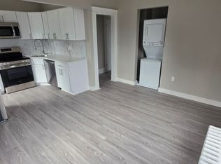 4 King Ave, Albany, NY 12206