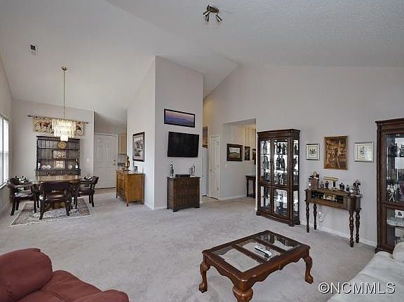 5th image of 67 Winter Wren Cir