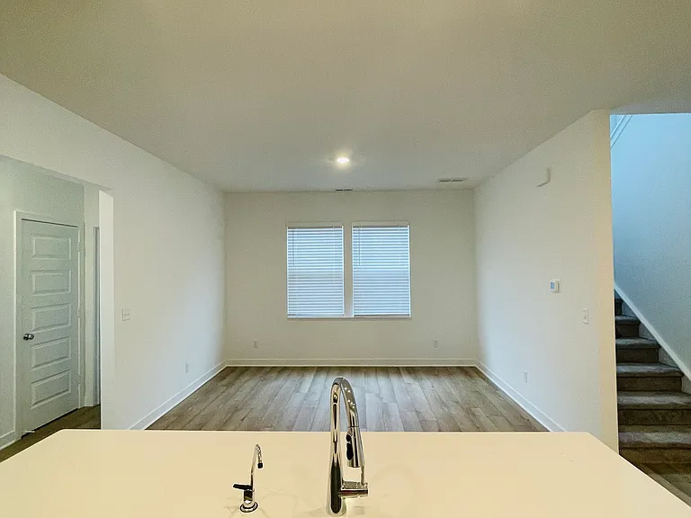 17295 Gibson Dr — Photo 25