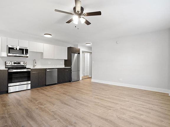 5th image of 7710 N Sheridan Rd APT 406