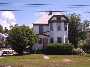 136 Shelburne Rd, Colchester, VT 05401